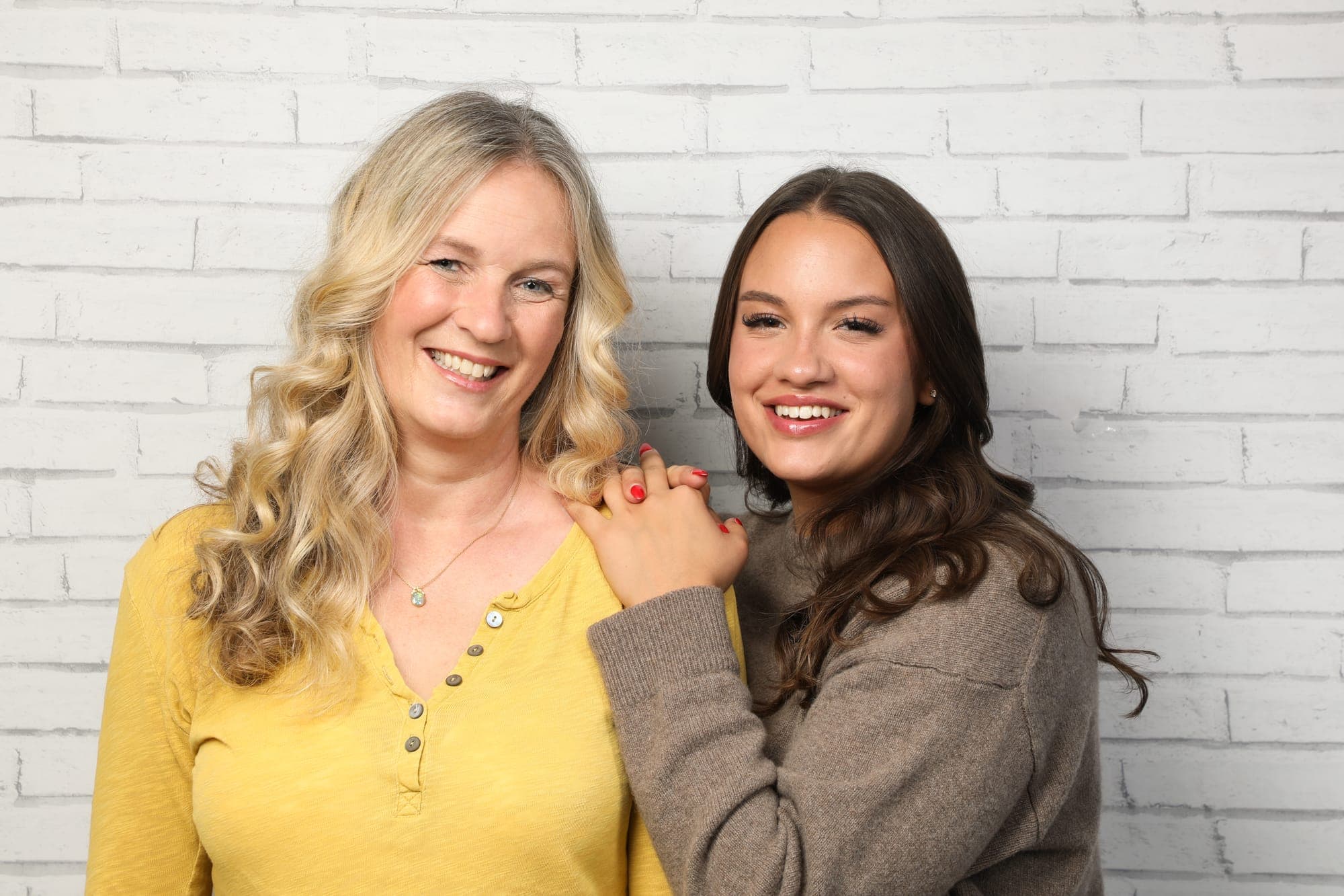 Annika Bains und Cornelia Bains-Terschawetz – TBT Immobilien Verwaltung